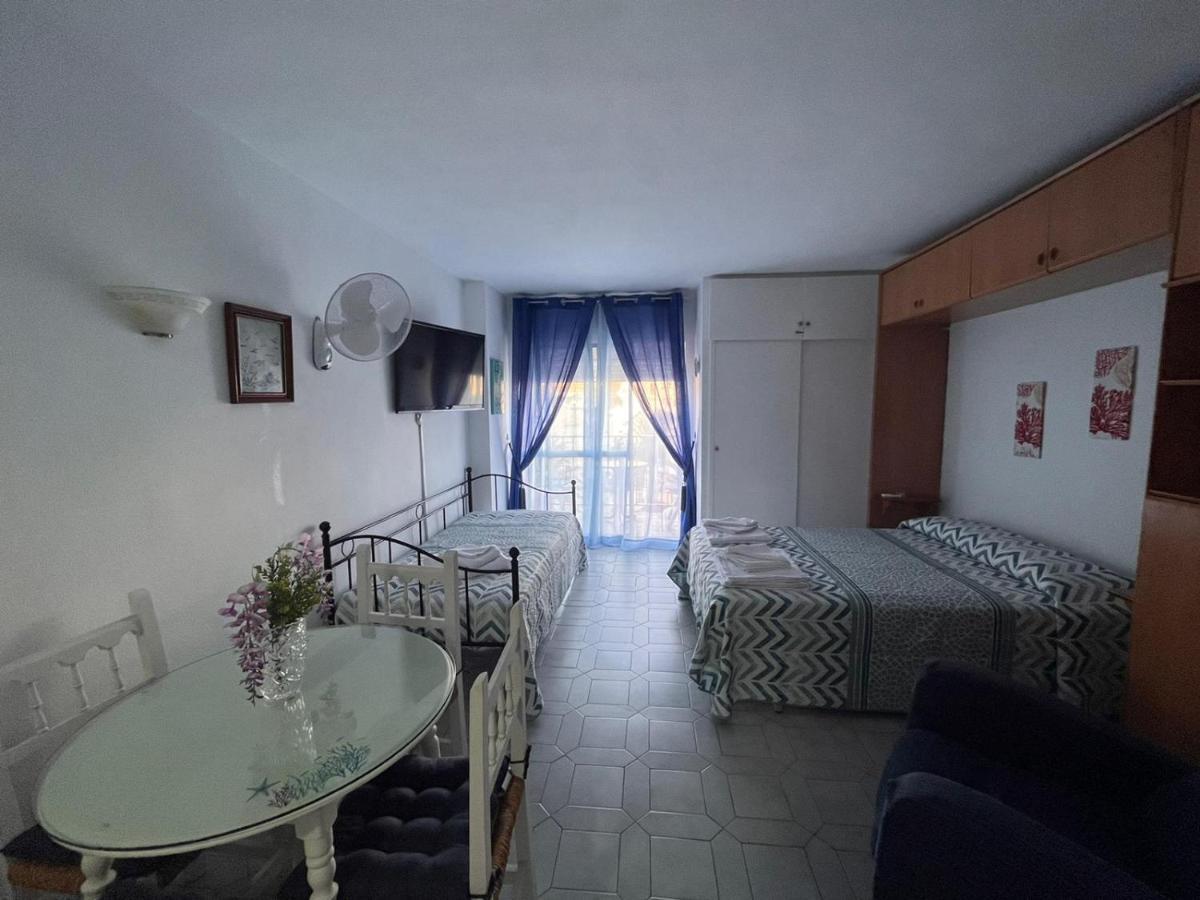 Minerva Holidays Estudio En Benalmadena 아파트 외부 사진